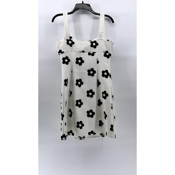 PETITE STUDIO Women's White-Black Tanya Daisy Bodycon Mini Dress SZ S - Picture 3 of 13